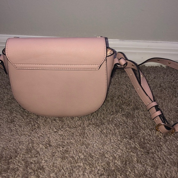 victoria secret crossbody bag!! - Picture 4 of 4